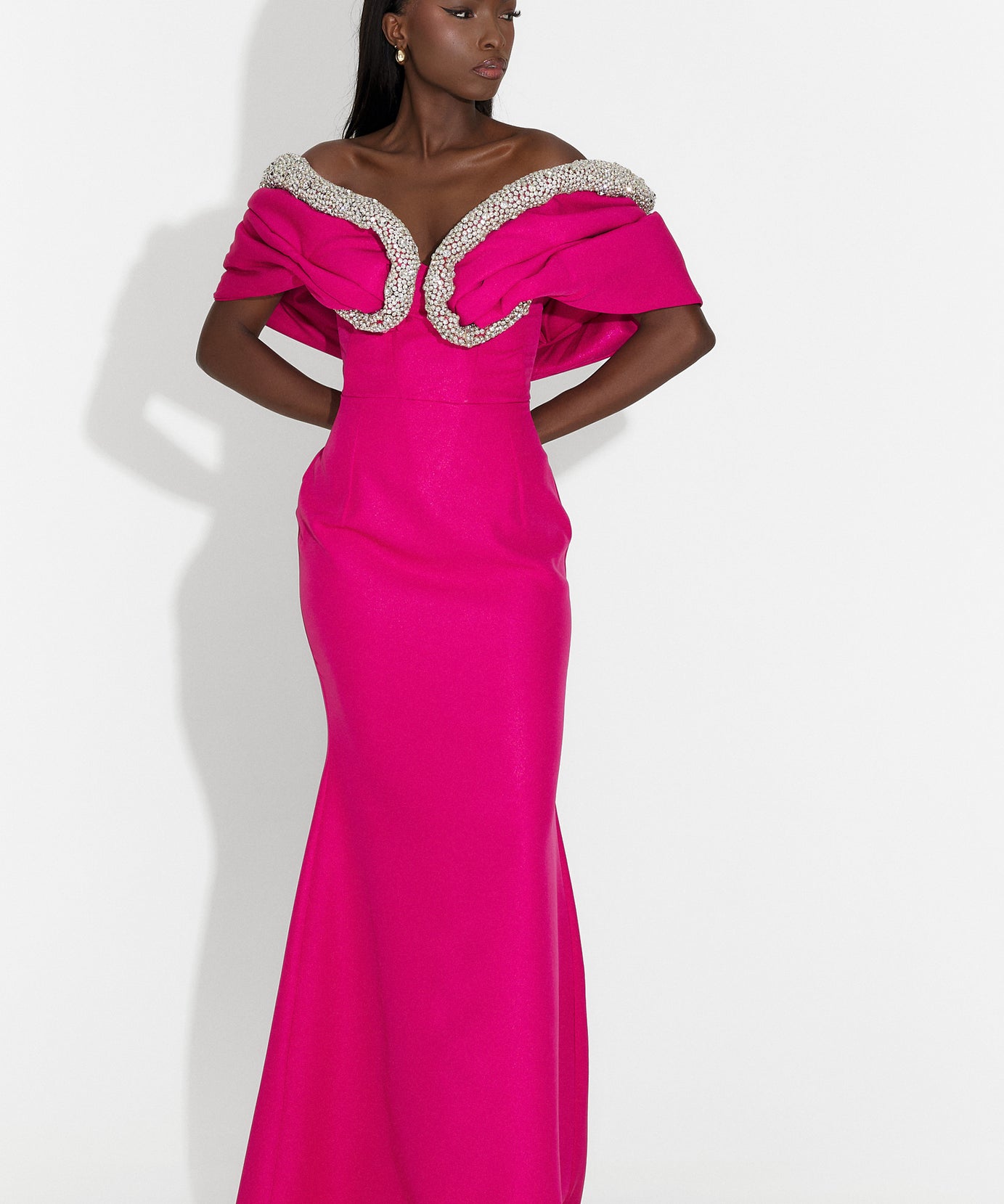 Rochie Malynda fucsia Wasari DE INCHIRIAT
